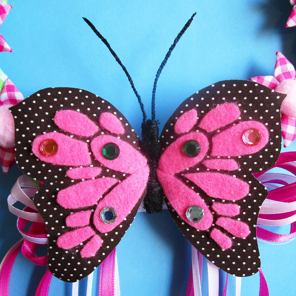 Butterfly Wreath - Picture 3 of 3
